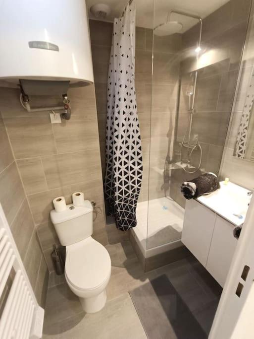 Appartement Tout Equipe 2 A 4 Couchages St Charles Marseilles Exterior foto